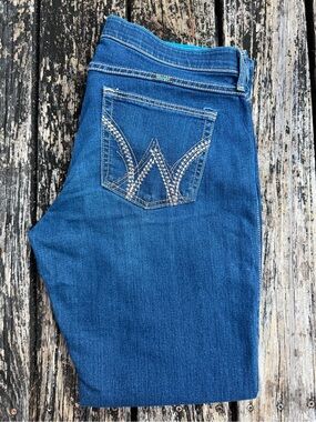 Wrangler Q-Baby Women’s Size 15/16 x 32 Ultimate Riding Bootcut Jeans F7
